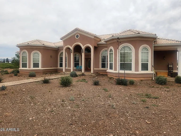 2902 N Udall St — Photo 1