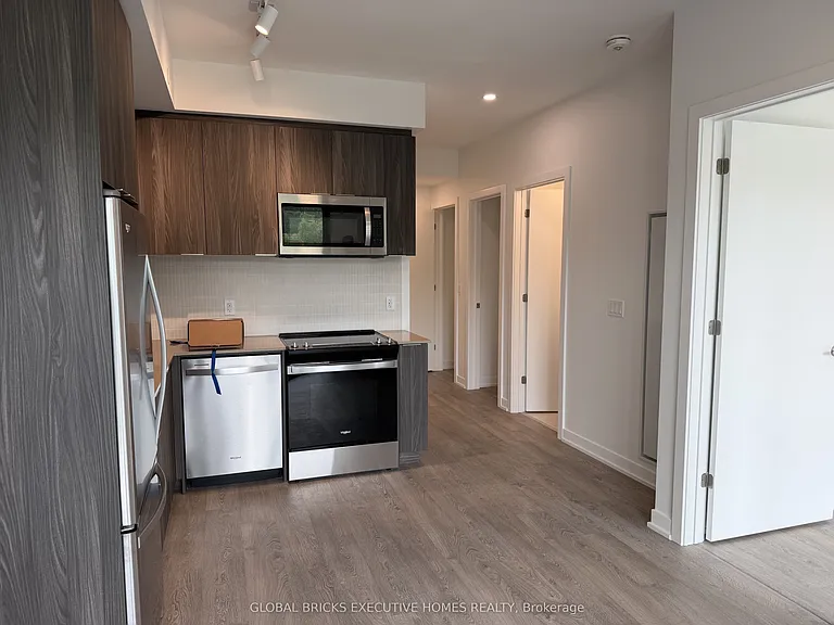 740 Whitlock Ave #314 — Photo 9
