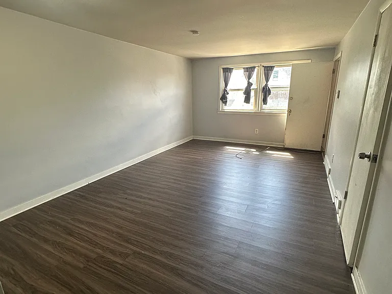 219 Main St #2 — Photo 2