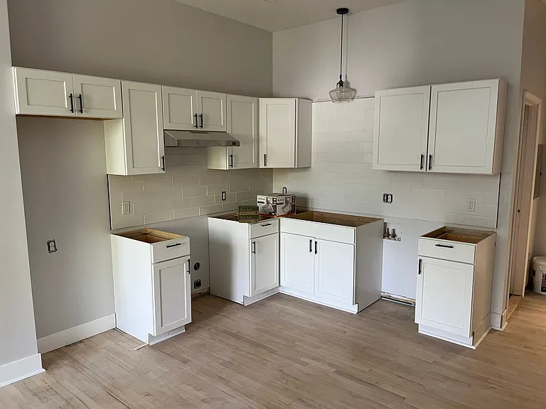 Holmes Street School Apartments — Photo 12
