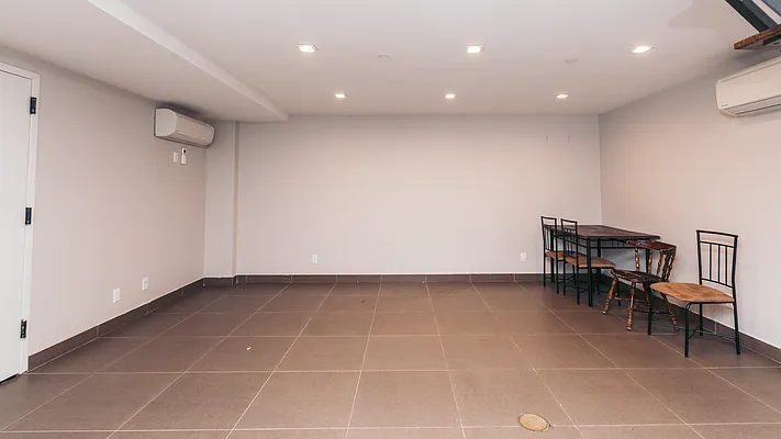 Rented by Nooklyn NYC LLC | media 14