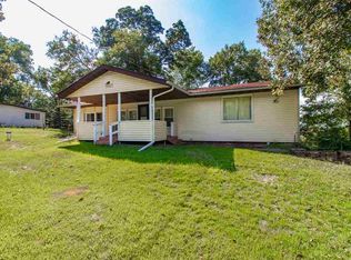 25946 N County Road 2400 E, Manito, IL 61546