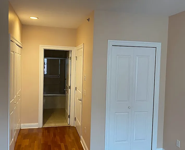 303 Grand St — Photo 11