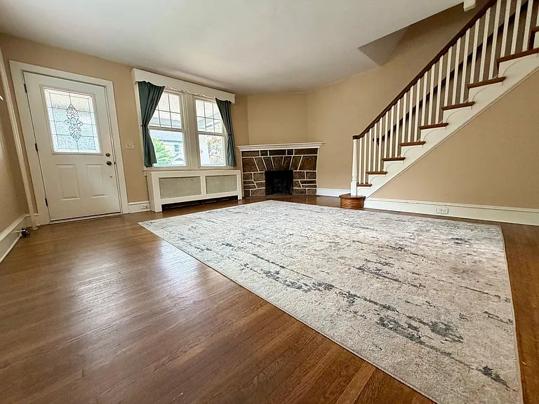 25 N Concord Rd — Photo 5