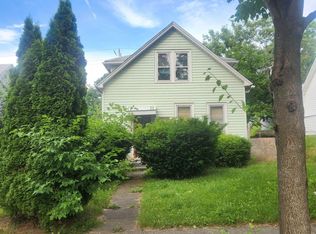 648 S Central Ave, Burlington, IA