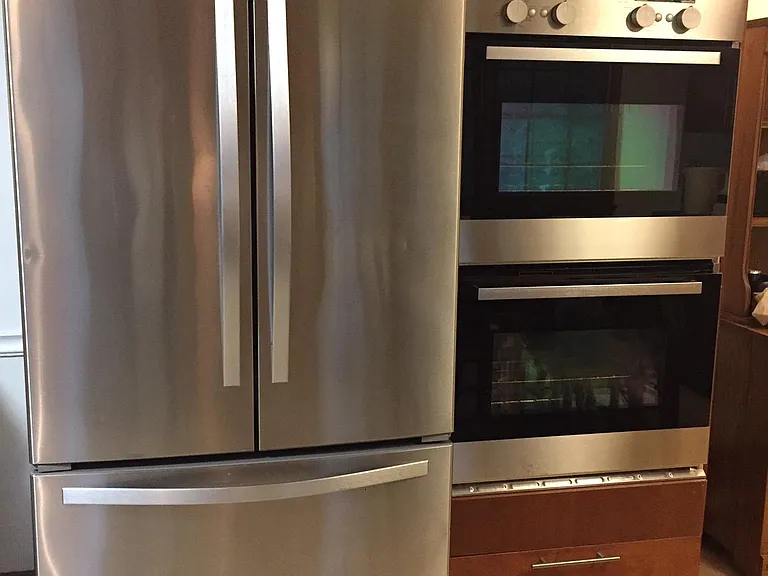 Stainless steel appliances/double oven