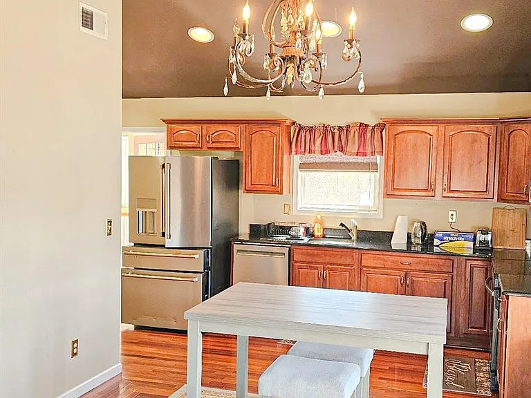 315 Arcadia Rd — Photo 6