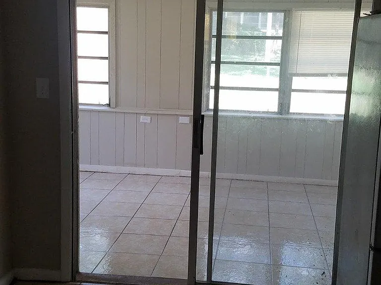 4628 Date Palm Dr — Photo 2