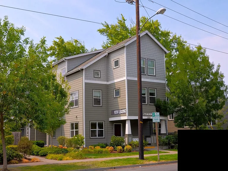 Exterior 1762 hilyard st 3