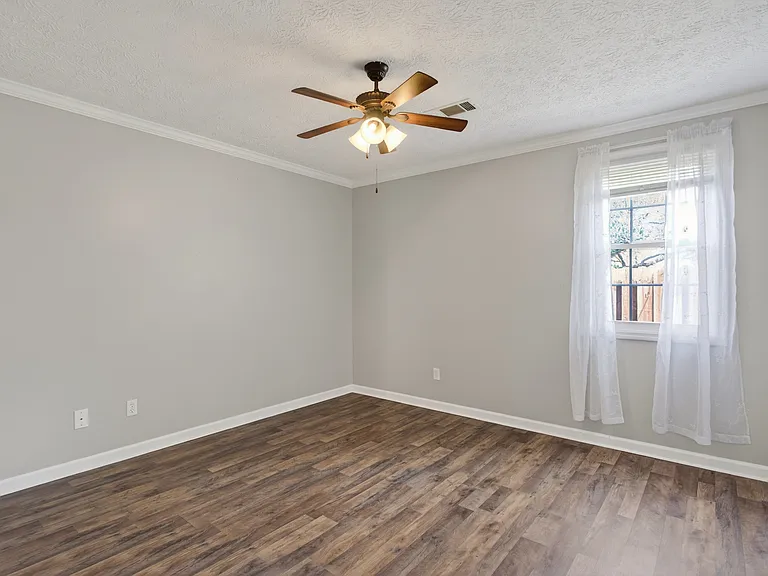 430 Walton Ferry Rd #200 — Photo 12