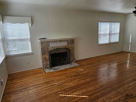 4th image of 609 Central Ave