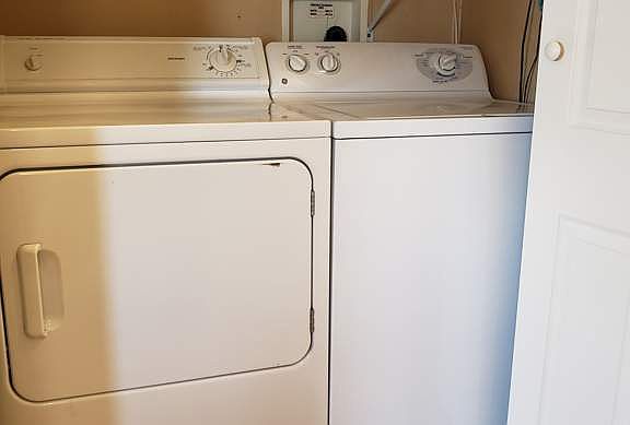 5th image of 183 Osprey Dr #128