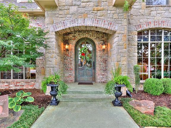 5th image of 3209 Cumberland Dr
