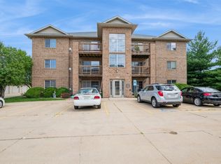 620 Colton Cir NE UNIT 1, Cedar Rapids, IA 52402