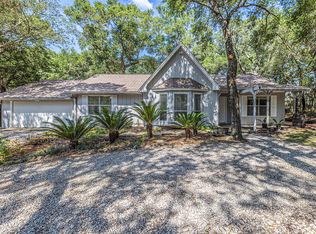 235 Hickory St, Freeport, FL 32439