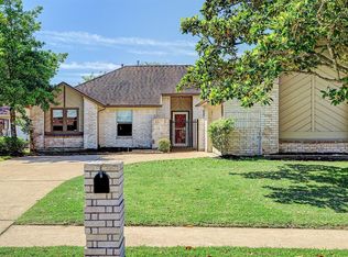 505 Yorkshire Ct, Deer Park, TX 77536