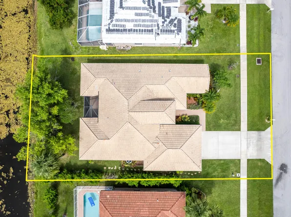 3366 Harness Circle, Wellington, FL 33449