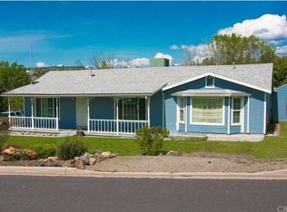 11 Oak Park Way, Oroville, CA