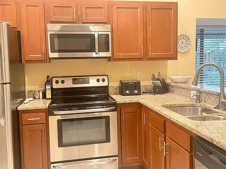 5256 Myrtle Wood #22 — Photo 3