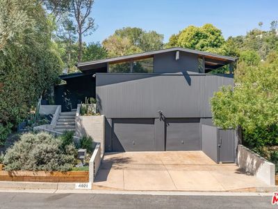 4021 Stone Canyon Ave, Sherman Oaks, CA, 91403