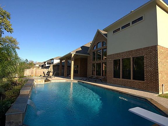 3rd image of 13511 Blair Hill Ln