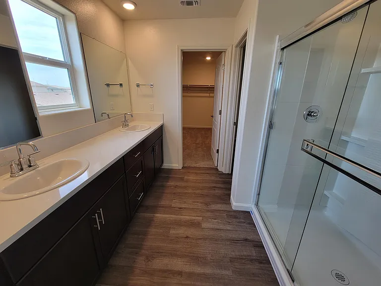 4283 Lasalle Dr — Photo 6