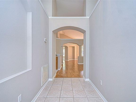 5th image of 2529 CLARESIDE DRIVE
