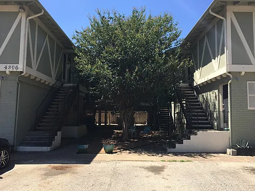 4306 Avenue A Photo 1