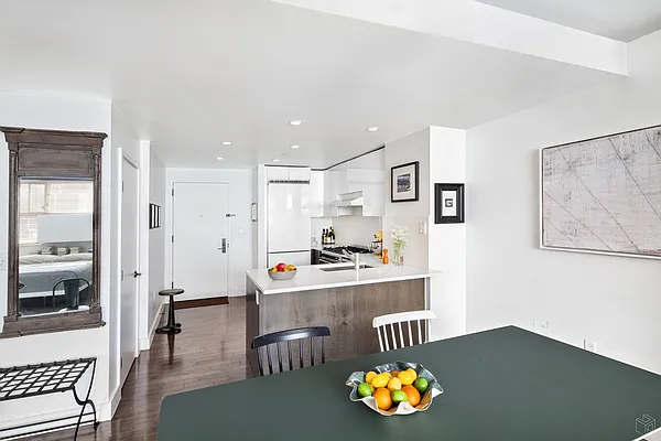 Sold by Halstead Real Estate | media 5