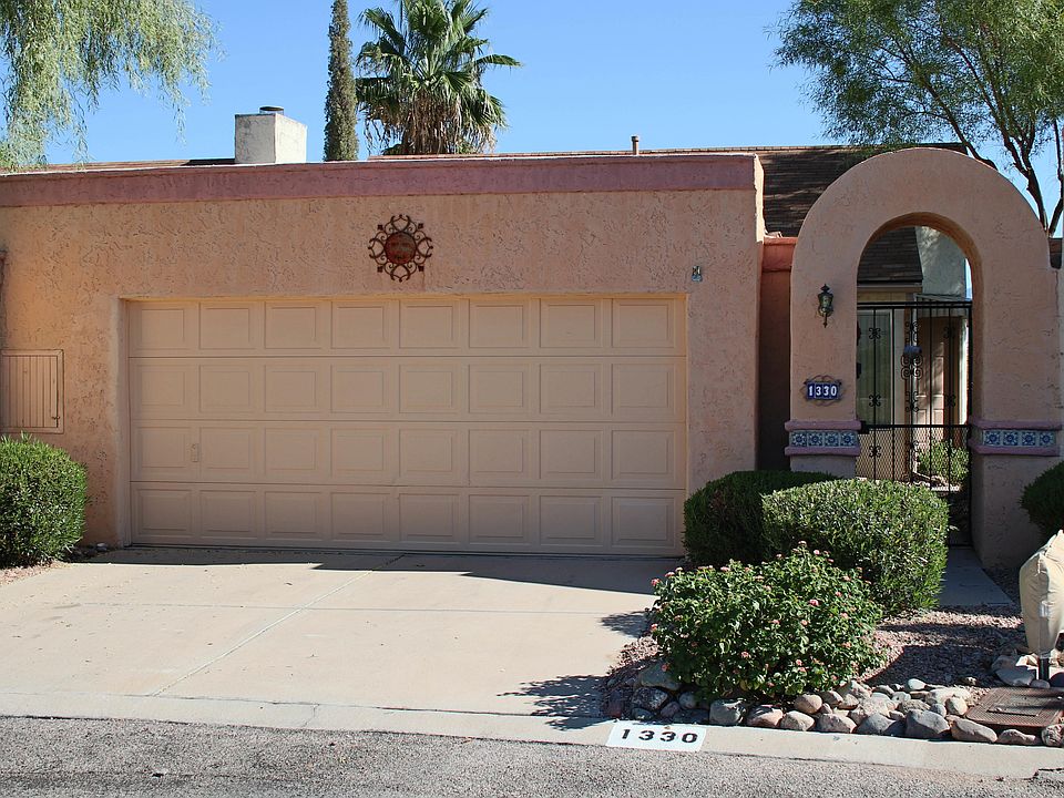 1st image of 1330 N Honeyrose Ave
