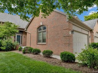 54710 Kingsley Ct, Shelby Township, MI