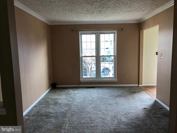 3rd image of 19336 Churubusco Ln