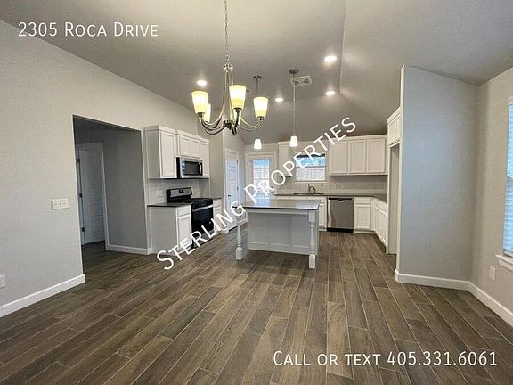 5th image of 2305 Roca Dr