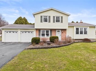 20 Burning Tree Dr, Hilton, NY 14468