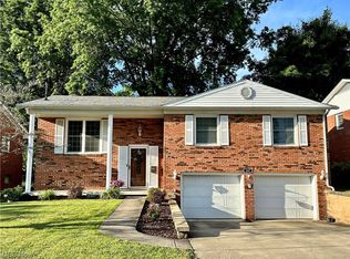 107 36th St, Vienna, WV 26105