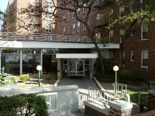 Rented by D S J Realty LLC | media 11