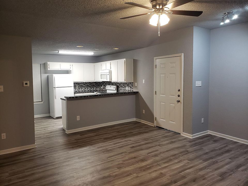 Open kitchen to living area
