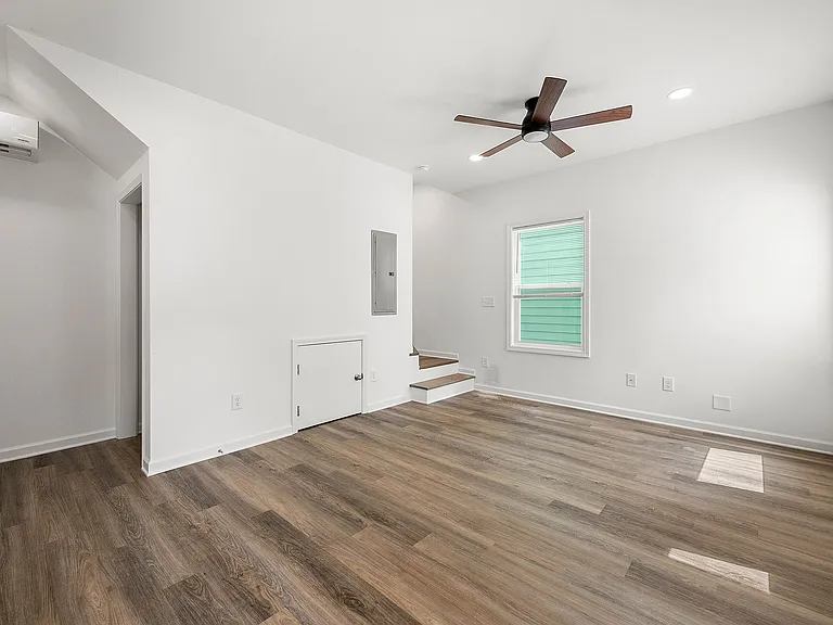 255 Love St SW #B3 — Photo 5