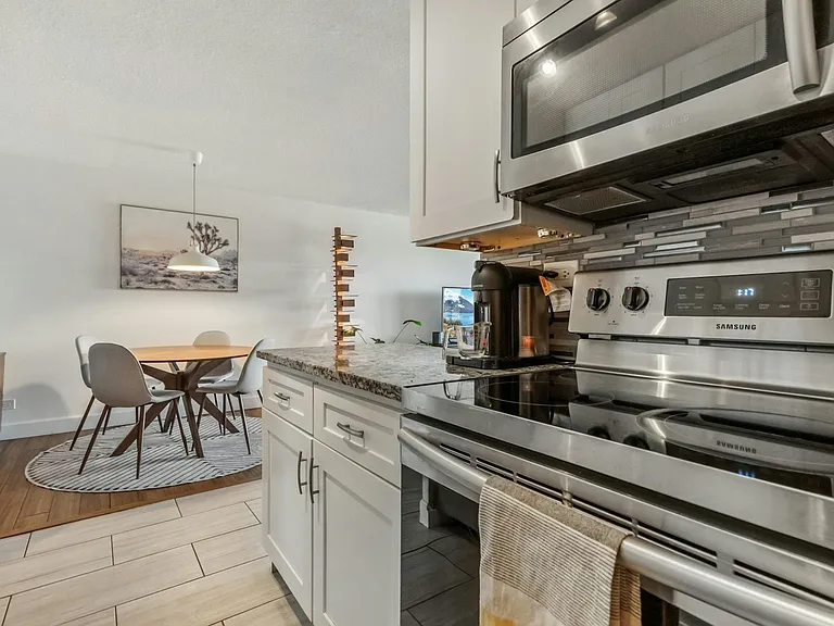 4800 E Hale Pkwy — Photo 17