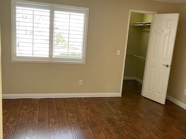 7160 Shoreline Dr #220 — Photo 11