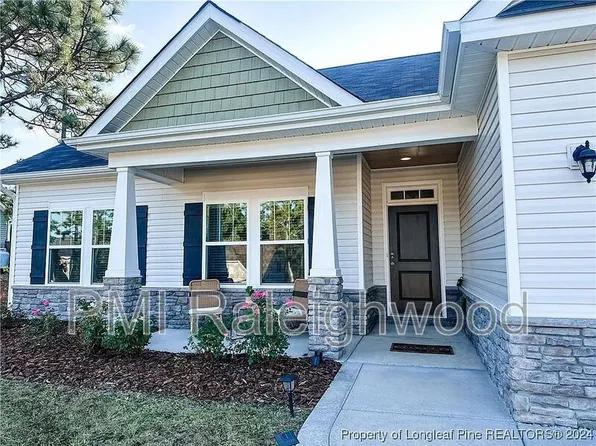 1245 Whitney Dr, Aberdeen, NC 28315