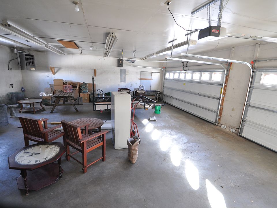 2nd image of 9120 92nd St S