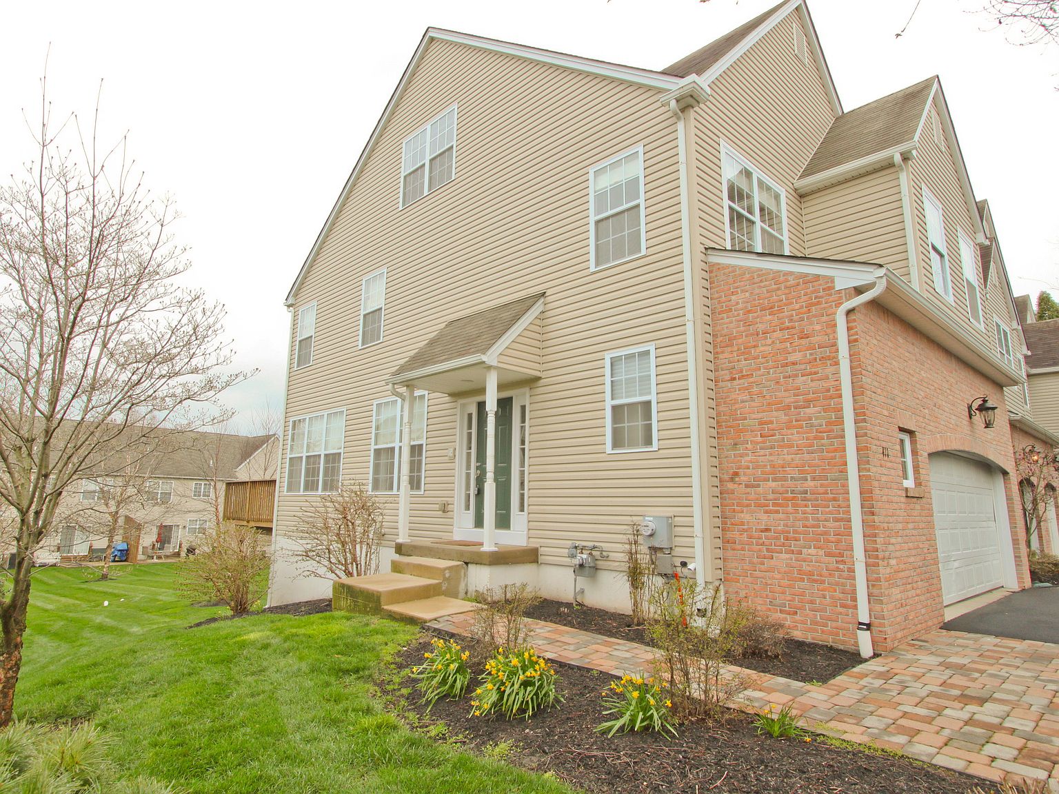 411 Chambers Way, West Grove, PA 19390 Zillow