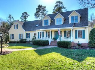 2300 Victoria Crossing Ln, Midlothian, VA 23113