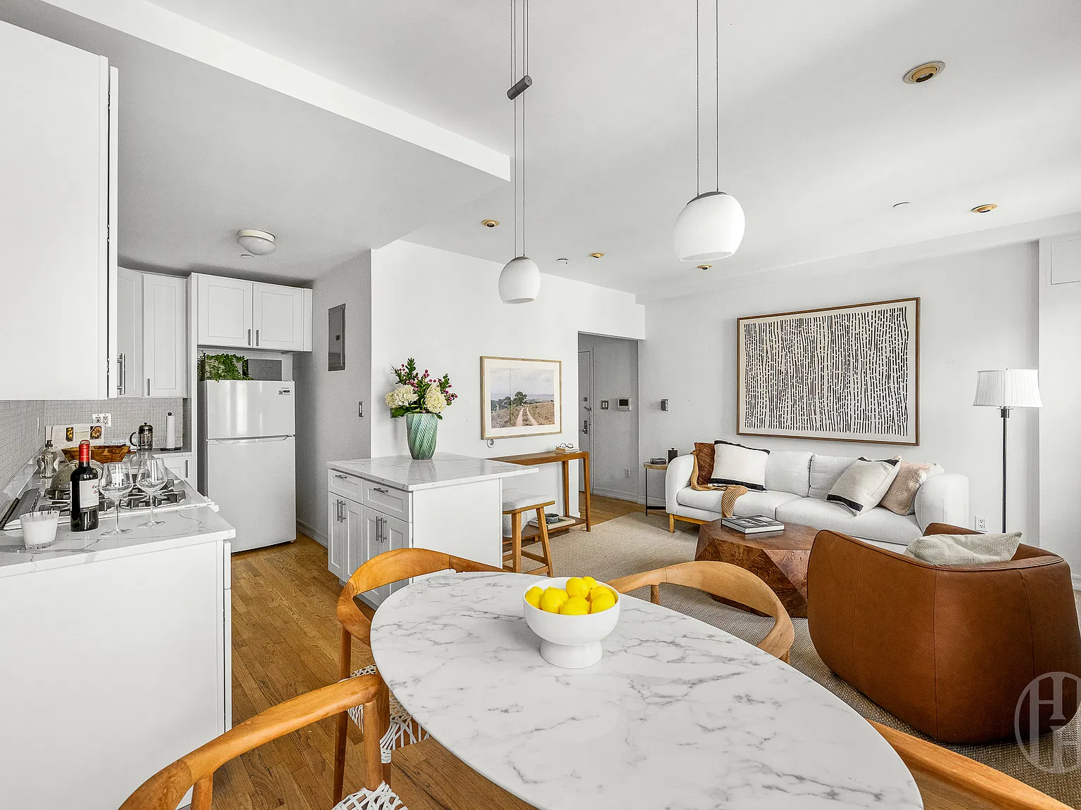 407 East 12th Street — Photo 3