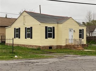 3301 Clermont Dr, New Orleans, LA 70122