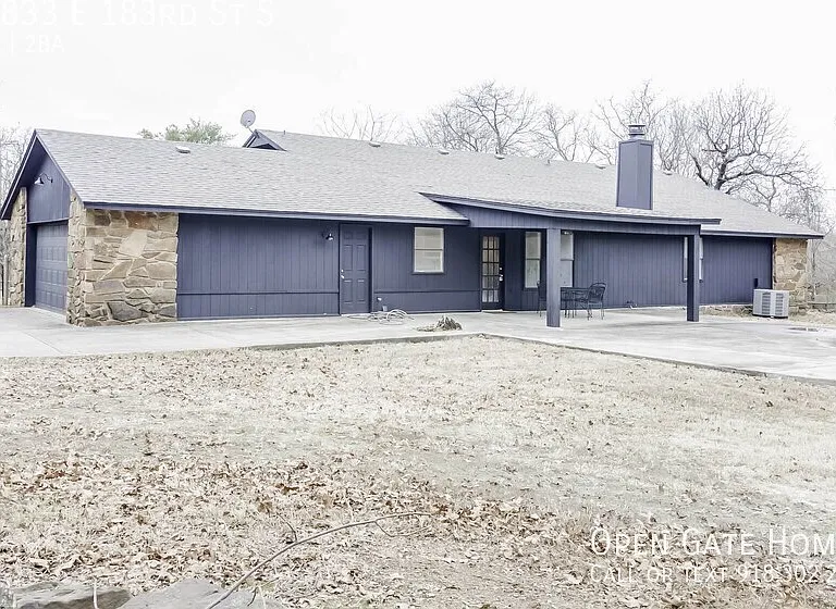 15833 E 183rd St S — Photo 35