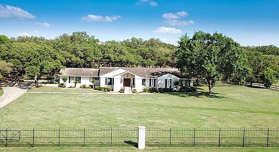 2nd image of 29354 Seabiscuit Dr