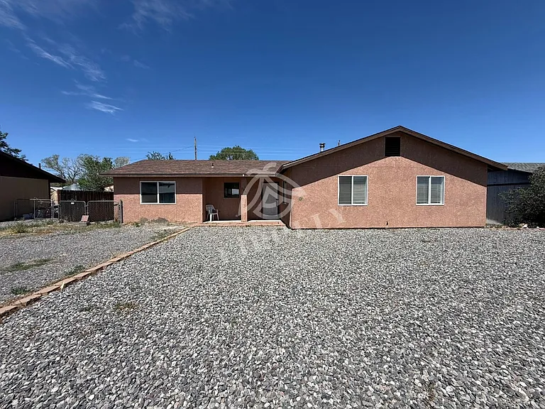 236 S Hamblin St — Photo 1