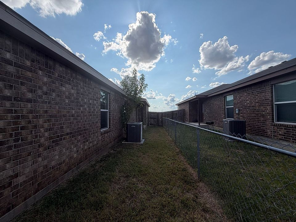 1st image of 403 Olaf Dr #A